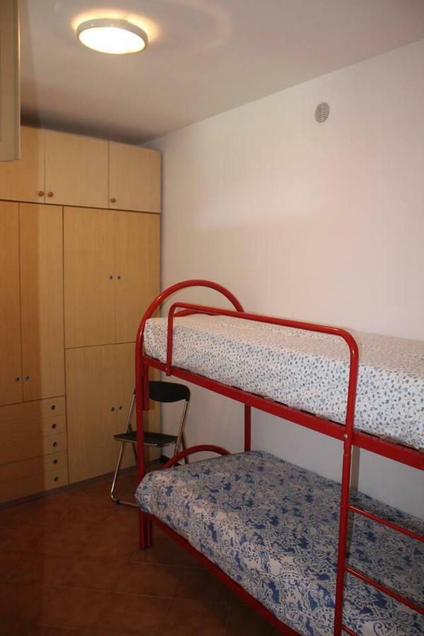 La Casetta Di Graziella Apartment Vezzi Portio Bagian luar foto